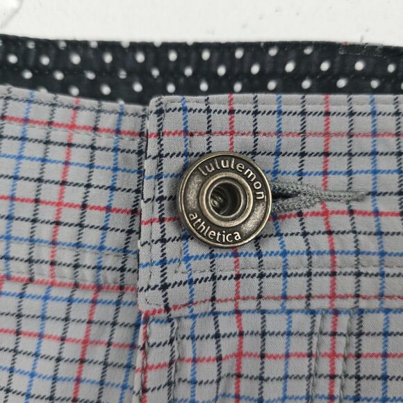 Lululemon mens plaid shorts size 36 gray 5616 - Picture 5 of 10